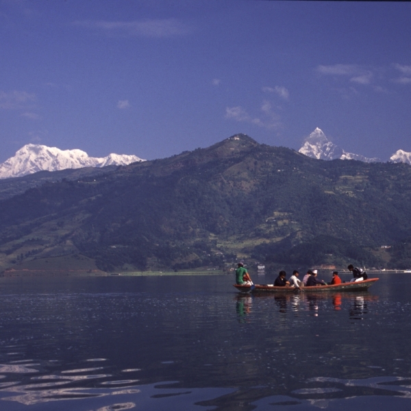 Motorradreisen Nepal Rückreise Apfelplantagen gemütlichen